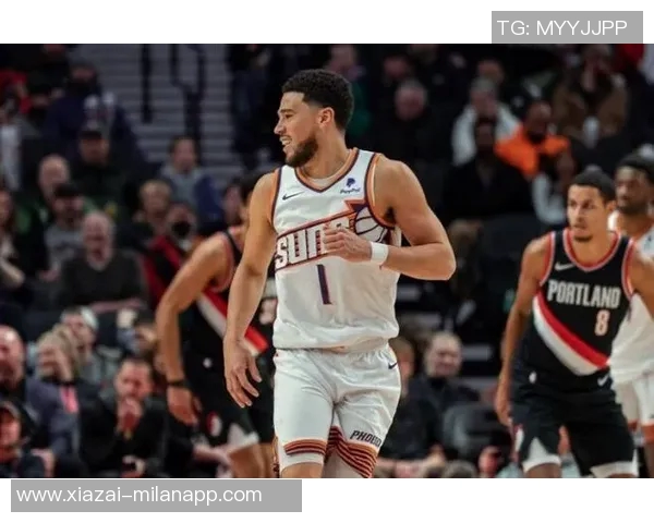 布克高效发挥助球队取胜13投6中贡献19分6板5助3断正负值17 布克高效发挥助球队取胜13投6中贡献19分6板5助3断正负值17