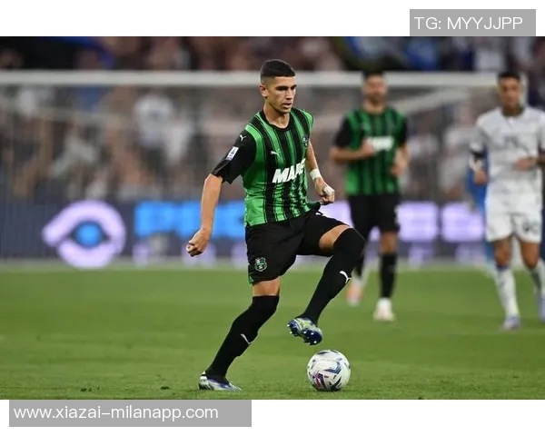 马蒂奇37岁依然神勇凌空抽射破门今夏自由转会萨索洛