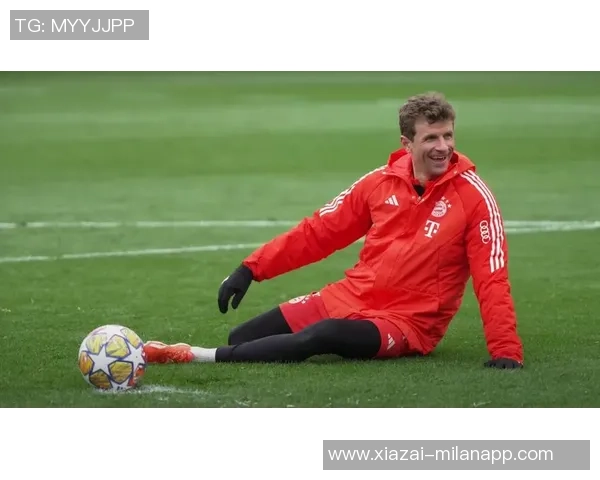 凯恩寒风中挥杆打高尔夫穆勒点赞为他加油打气 凯恩寒风中挥杆打高尔夫穆勒点赞为他加油打气