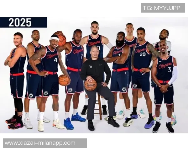 快船收官战迎战勇士比尔邓恩小琼斯科比布朗祖巴茨联手出击 快船收官战迎战勇士比尔邓恩小琼斯科比布朗祖巴茨联手出击