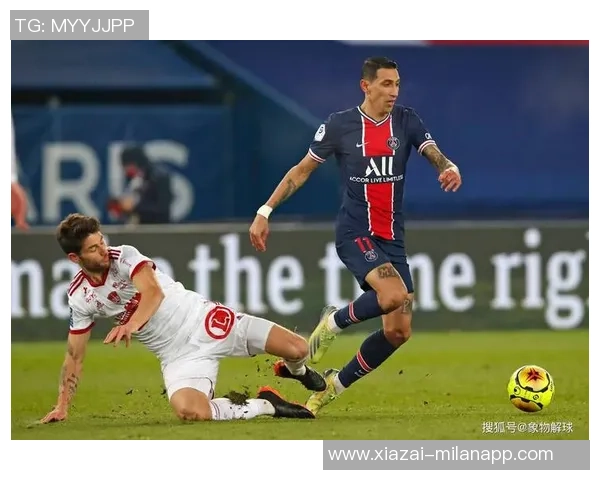 巴萨中场德罗启程前往巴黎即将与巴黎圣日耳曼完成签约