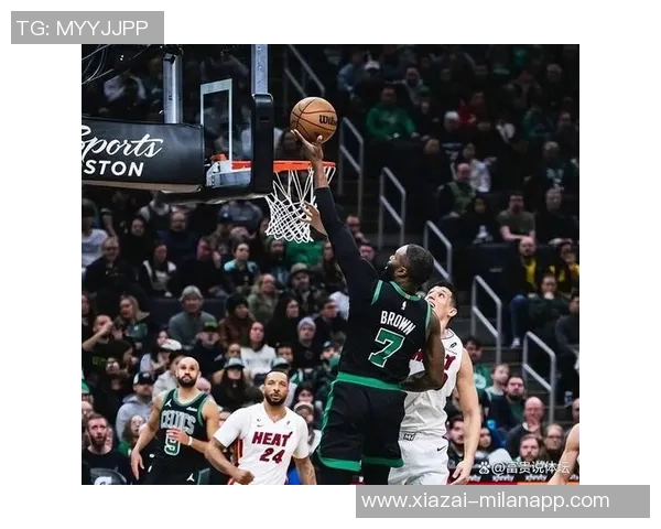 热火第四节防守强势对手命中率仅41176人紧随其后位列第二 热火第四节防守强势对手命中率仅41176人紧随其后位列第二